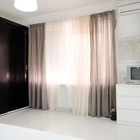 Mikra Къща за гости 3*